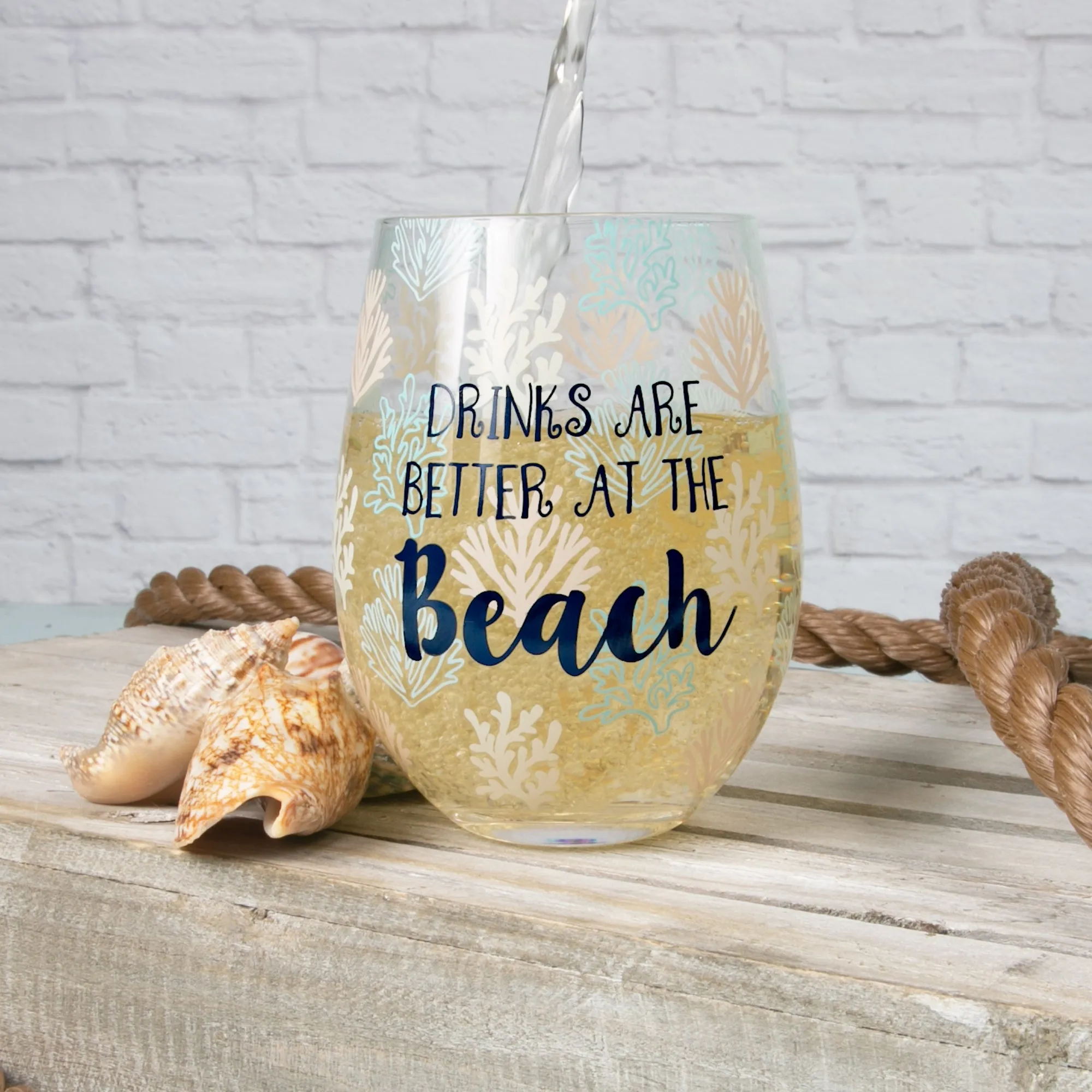 At the Beach 18 oz Stemless Wine Glass