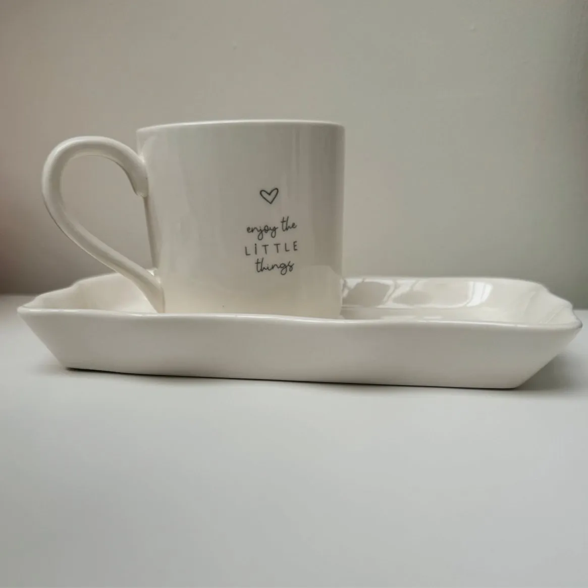 Enjoy the little things Mug & Tray Set | Coffee Cup | Drinkware | Luxury Gifts Ceramic Tumbler